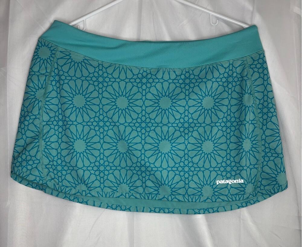 Patagonia Blue Abstract Mini Skort Size Medium
